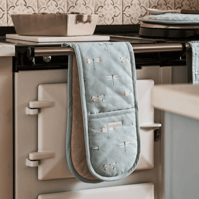 image of Dragonfly double oven gloves