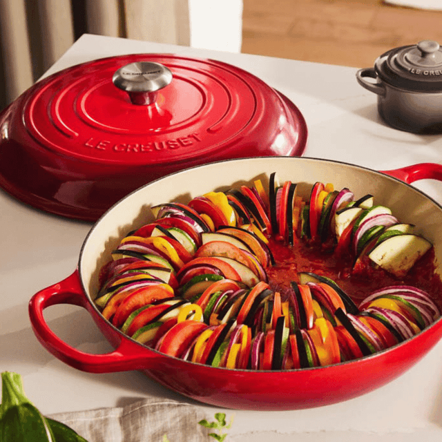 image of Cast iron shallow casserole dish