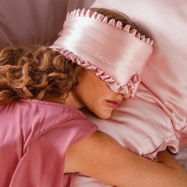 image of Ruffled silk sleep mask