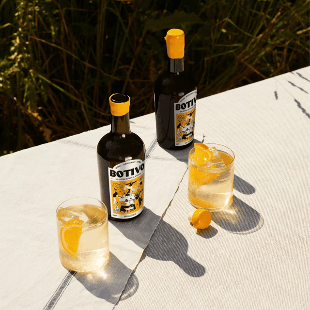 image of 2 bottles of British botanical aperitivo