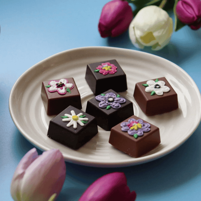 image of Mini bouquet chocolates