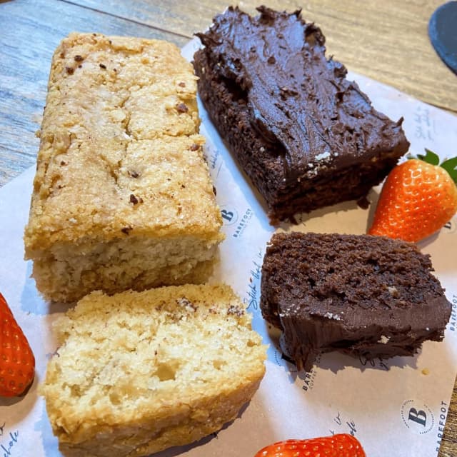 image of Box of 2 loaf cakes