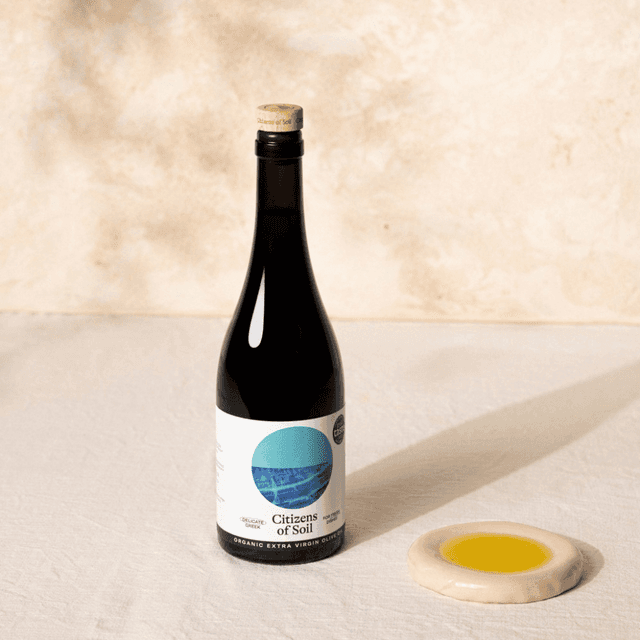 image of Greek extra virgin olive oil bottle