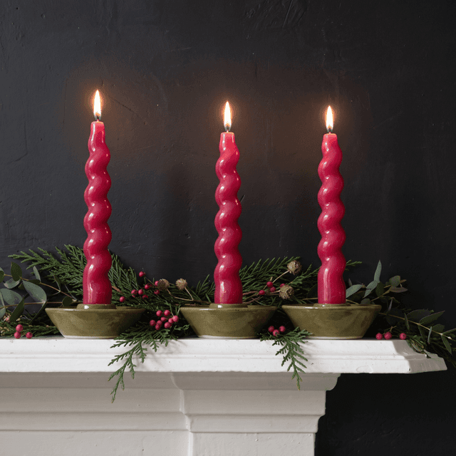 image of Spiral taper candles