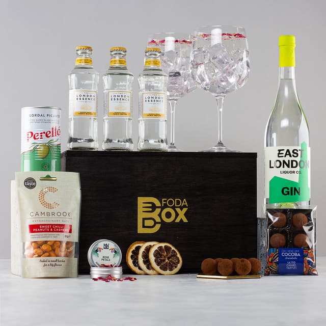 image of Luxury gin hamper