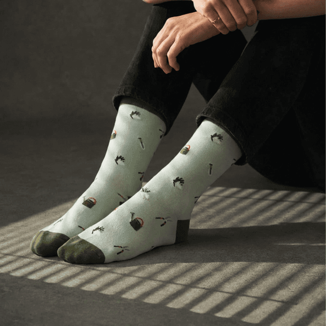 image of 1 pair of women's bamboo socks