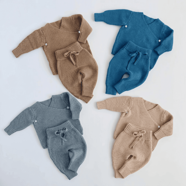 image of Knitted outfit