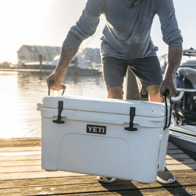 image of Tundra 45 cool box