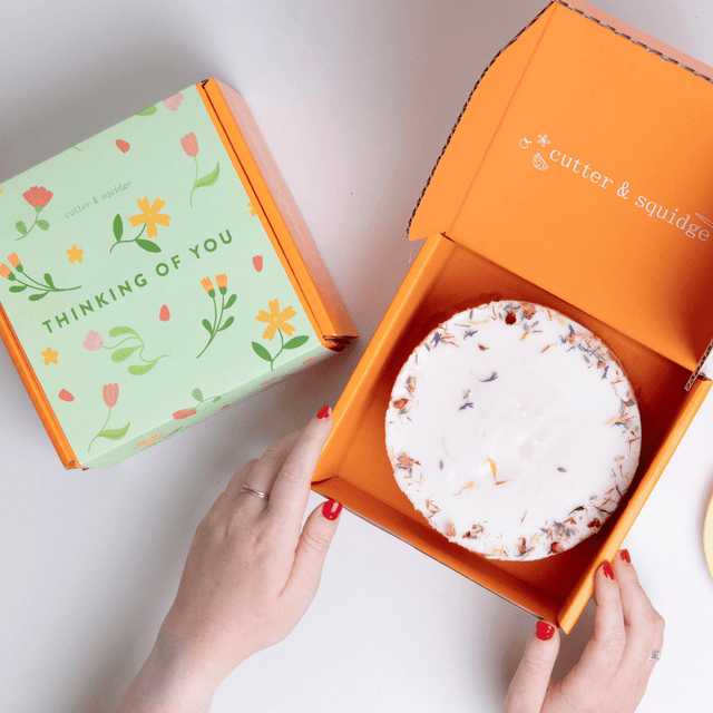 image of 'Thinking of you' cake