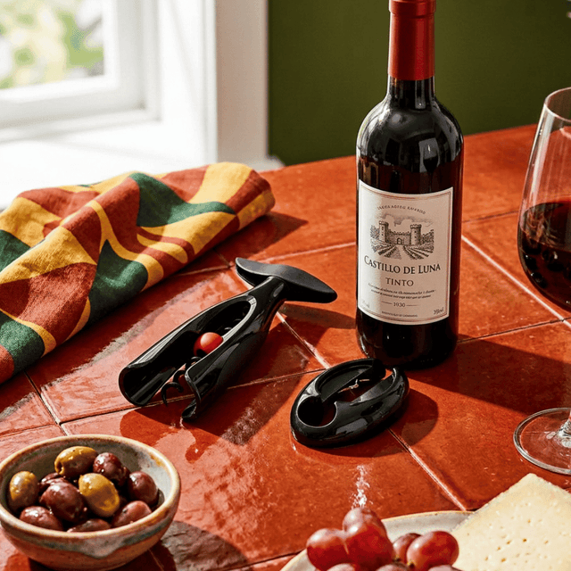 image of Wine corkscrew & foil cutter