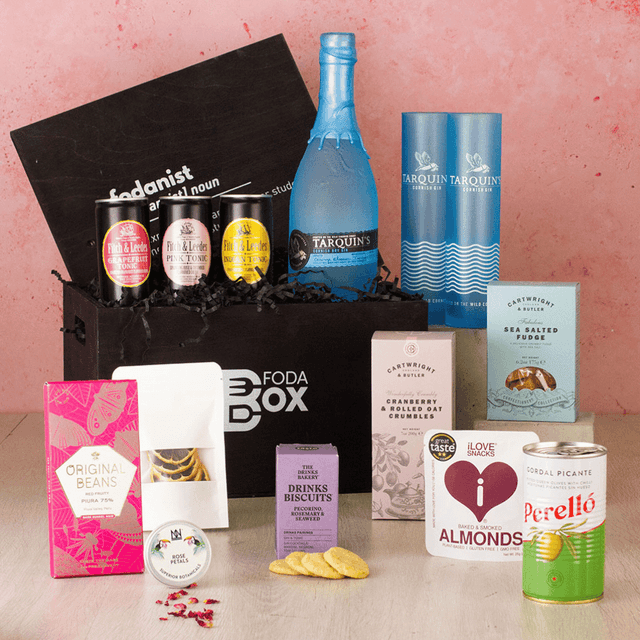 image of Ultimate gin experience hamper