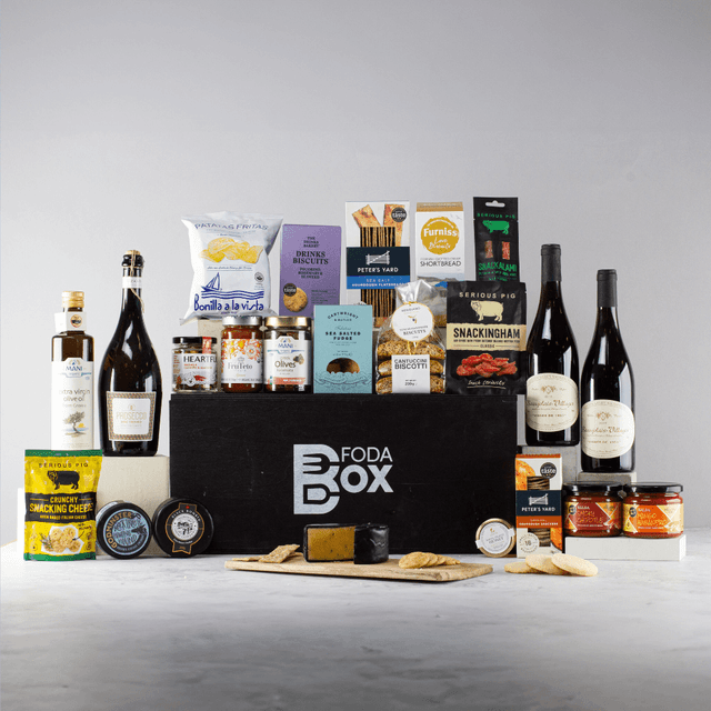 image of Luxury food and drink hamper