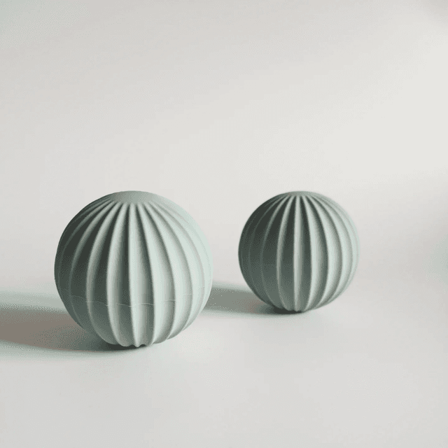 image of Weighted pilates ball pair