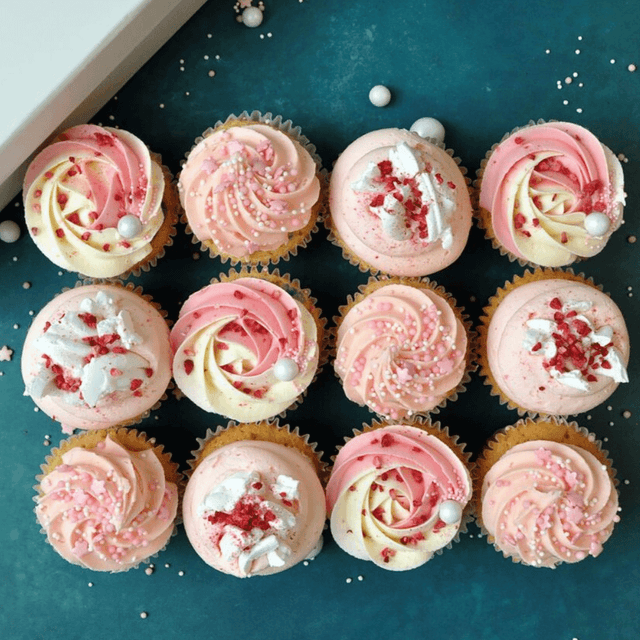 image of Box of 12 cupcakes
