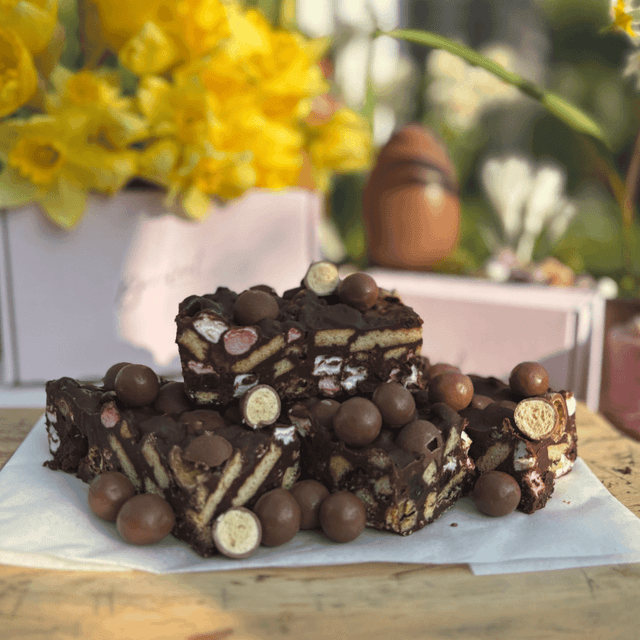 image of Box of 12 brownies